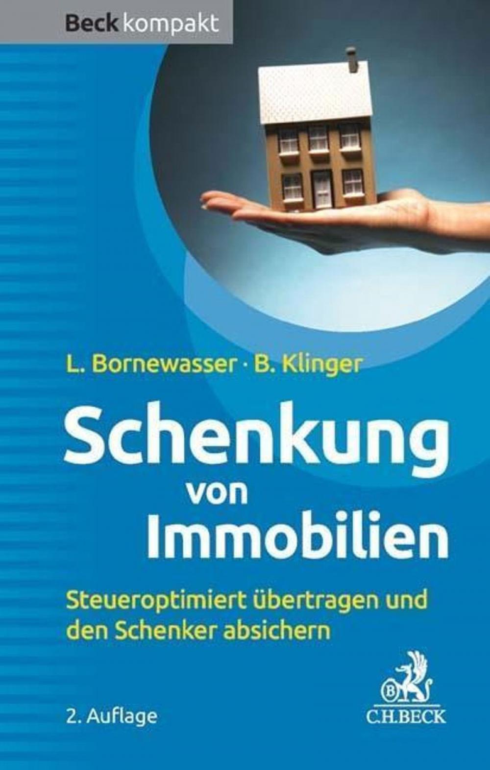 Schenkung von Immobilien - Grundbesitz steueroptimiert übertragen und den Schenker absichern title=